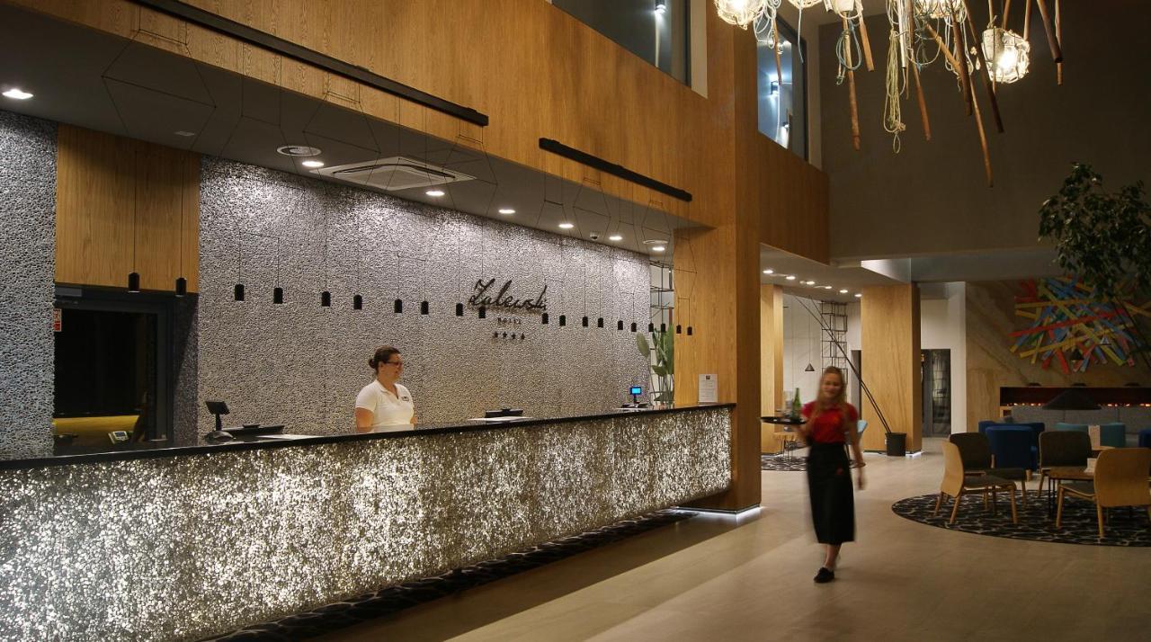 Hotel Zalewski Мжежино Екстер'єр фото