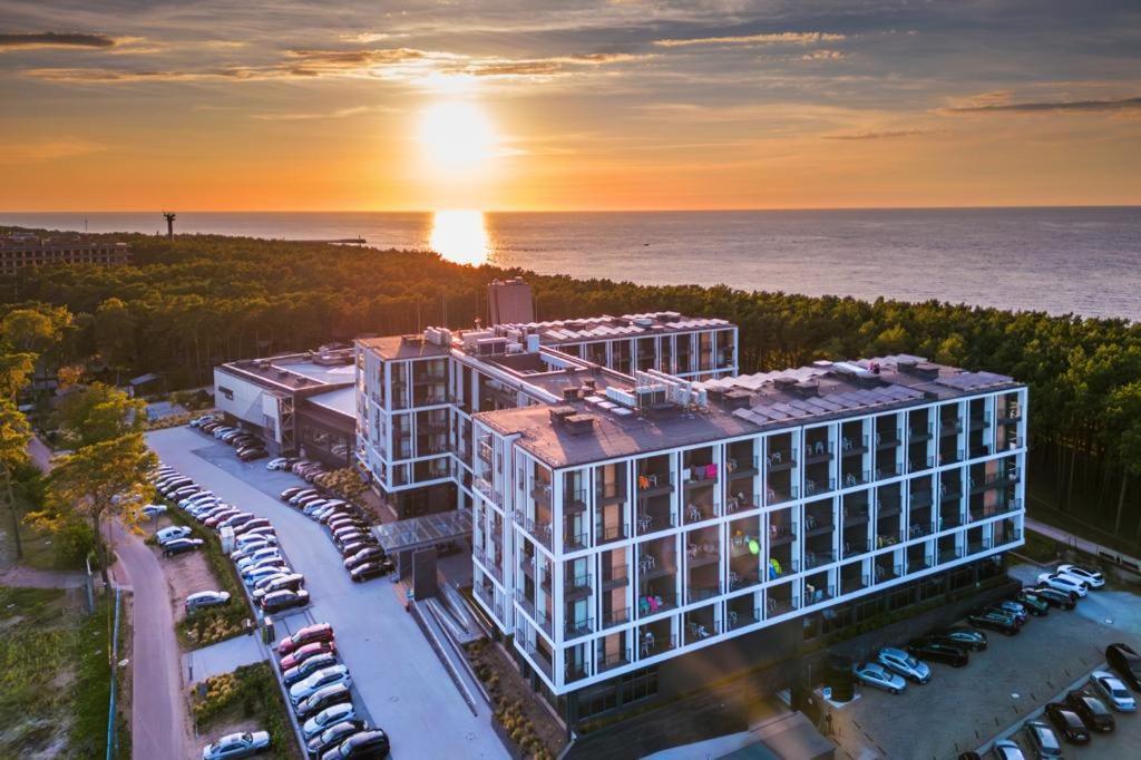 Hotel Zalewski Мжежино Екстер'єр фото